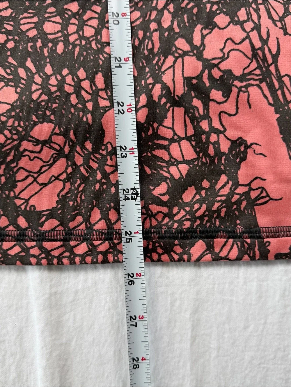 Nike Pro Dri-FIT Long-Slv Compression Top – Women’s Size L – Coral abstract